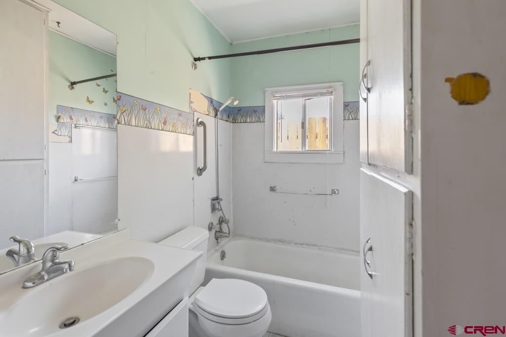 1011 S 5th Street Property Photo 15