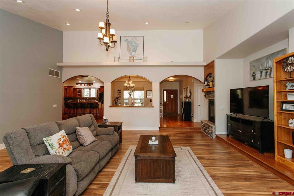 1626 E Main Street Property Photo 19