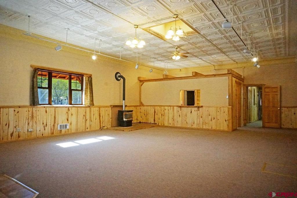 501 Central Avenue Property Photo 6