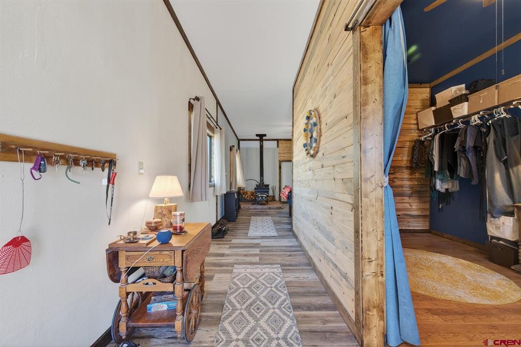 68327 Highway 50 Property Photo 4