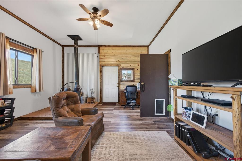 68327 Highway 50 Property Photo 7