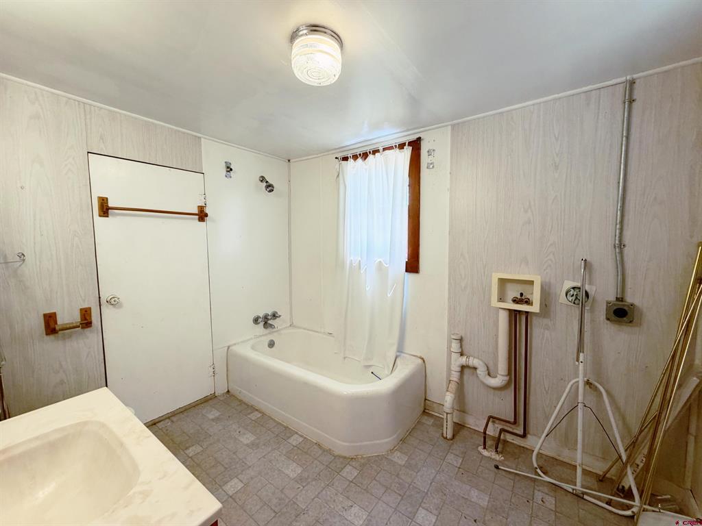 5274 5700 Road Property Photo 14