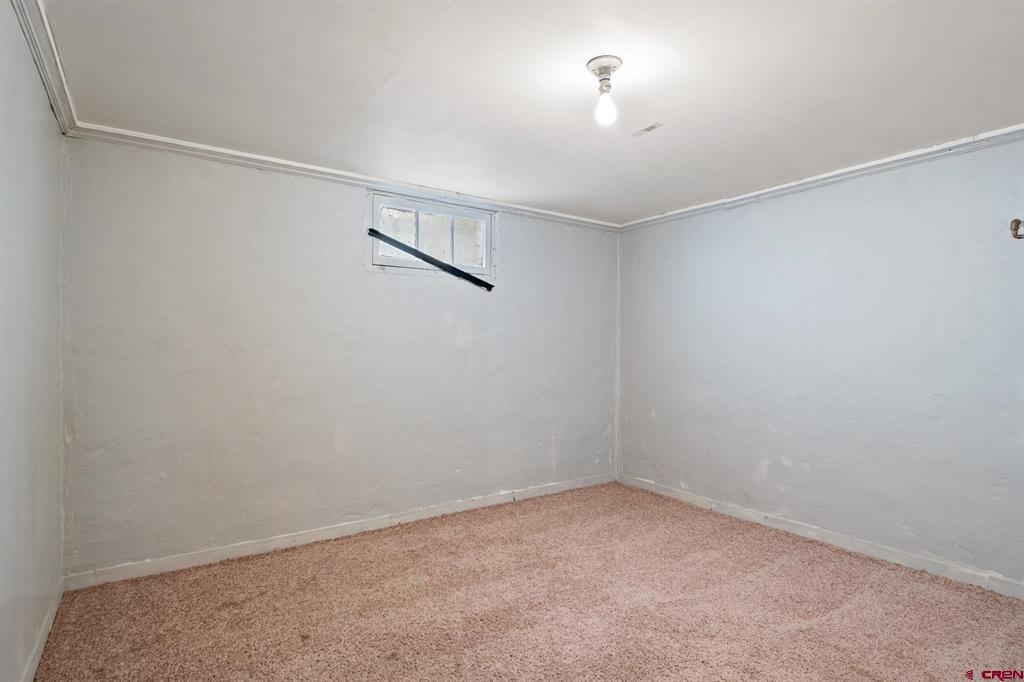 829 Leon Street Property Photo 24