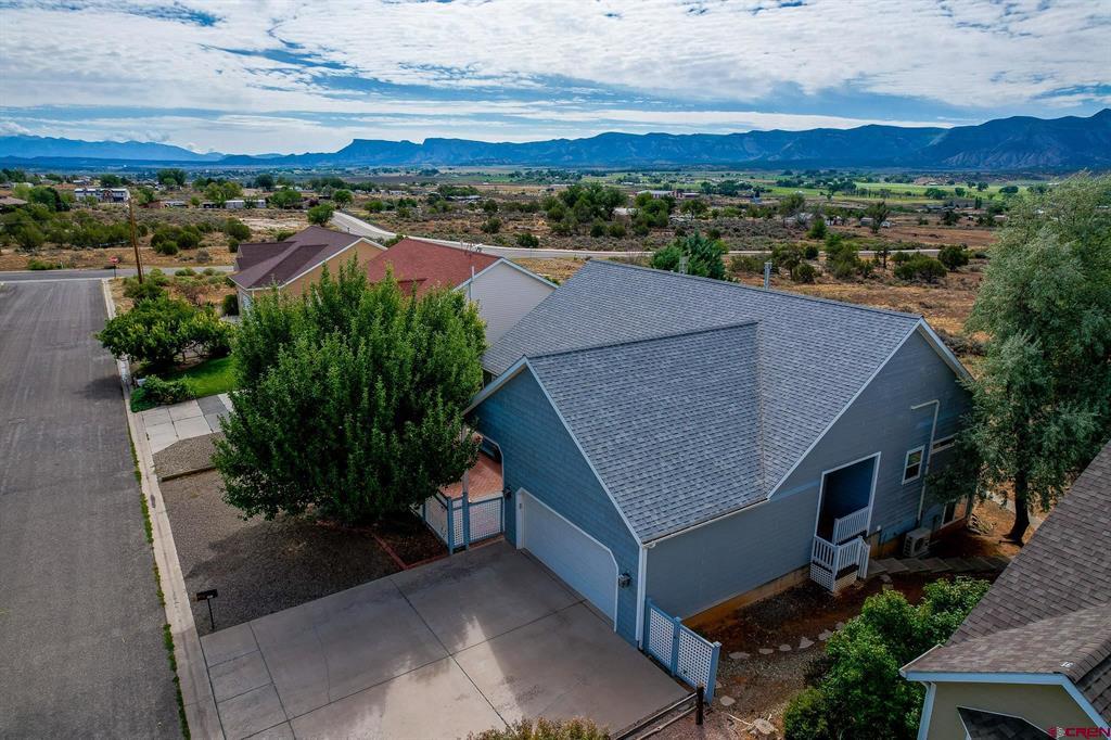 607 Apple Drive Property Photo 2