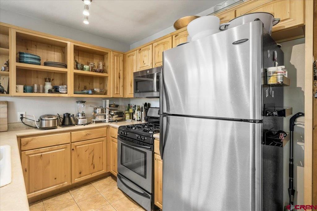 520 Redcliff Circle Property Photo 3