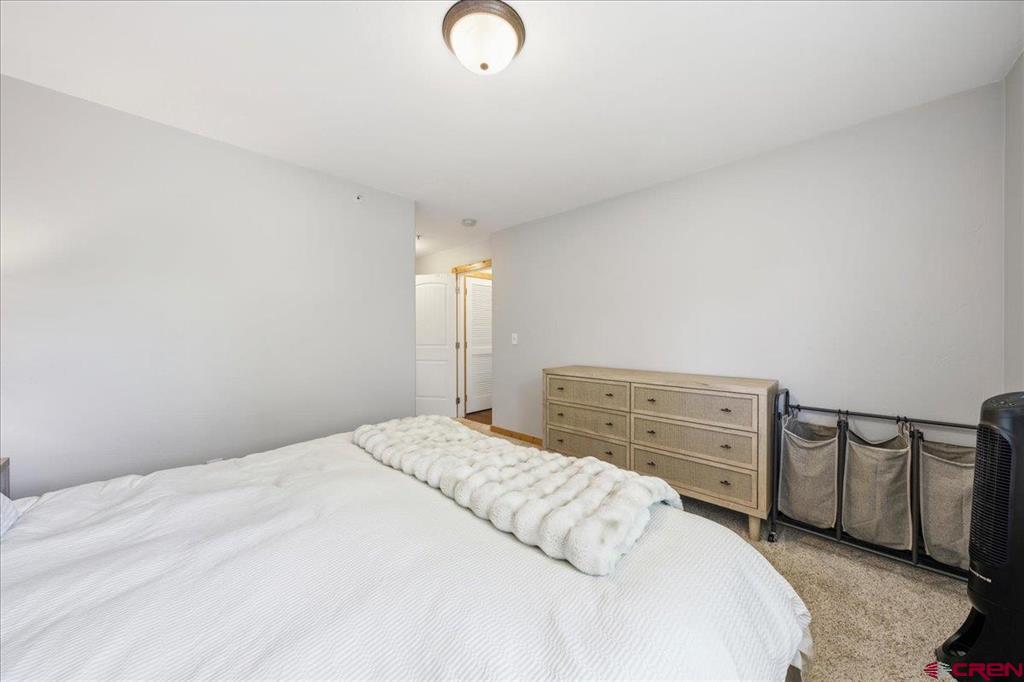 520 Redcliff Circle Property Photo 8
