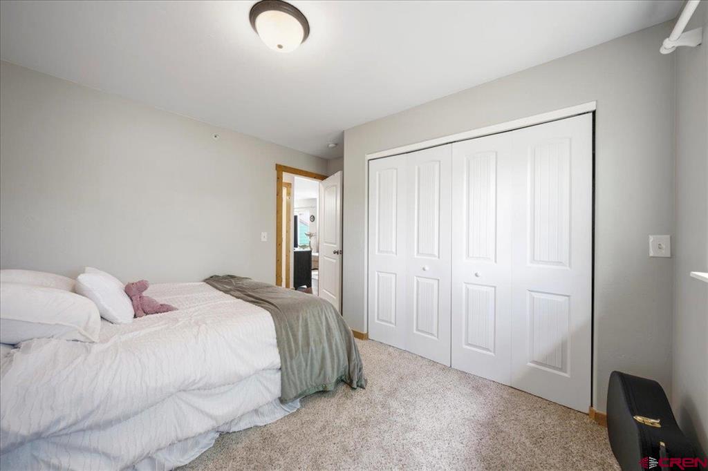 520 Redcliff Circle Property Photo 13