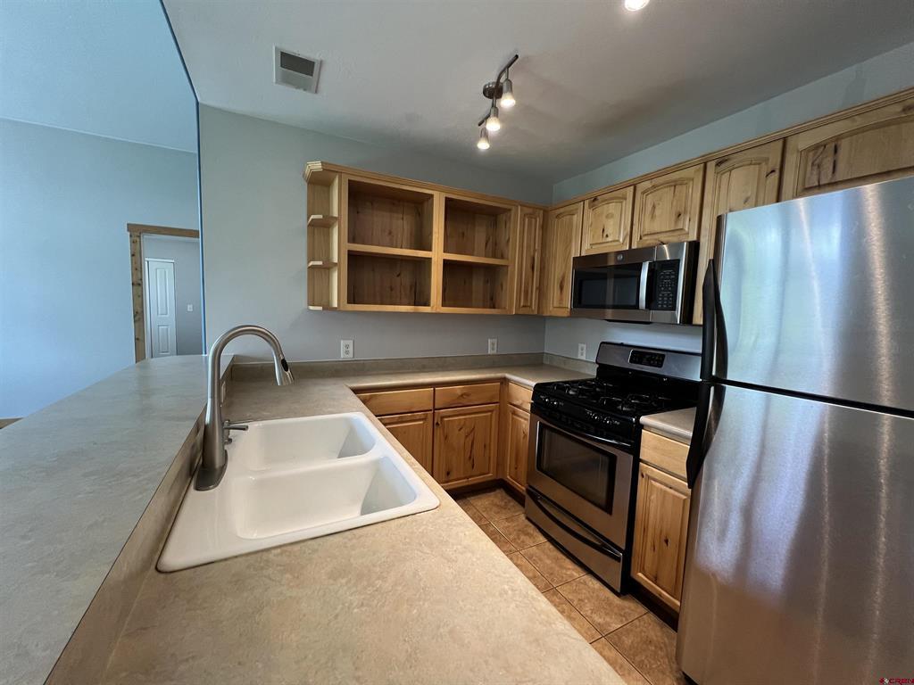 520 Redcliff Circle Property Photo 27