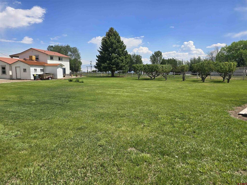 63046 Spring Creek Road Property Photo 6