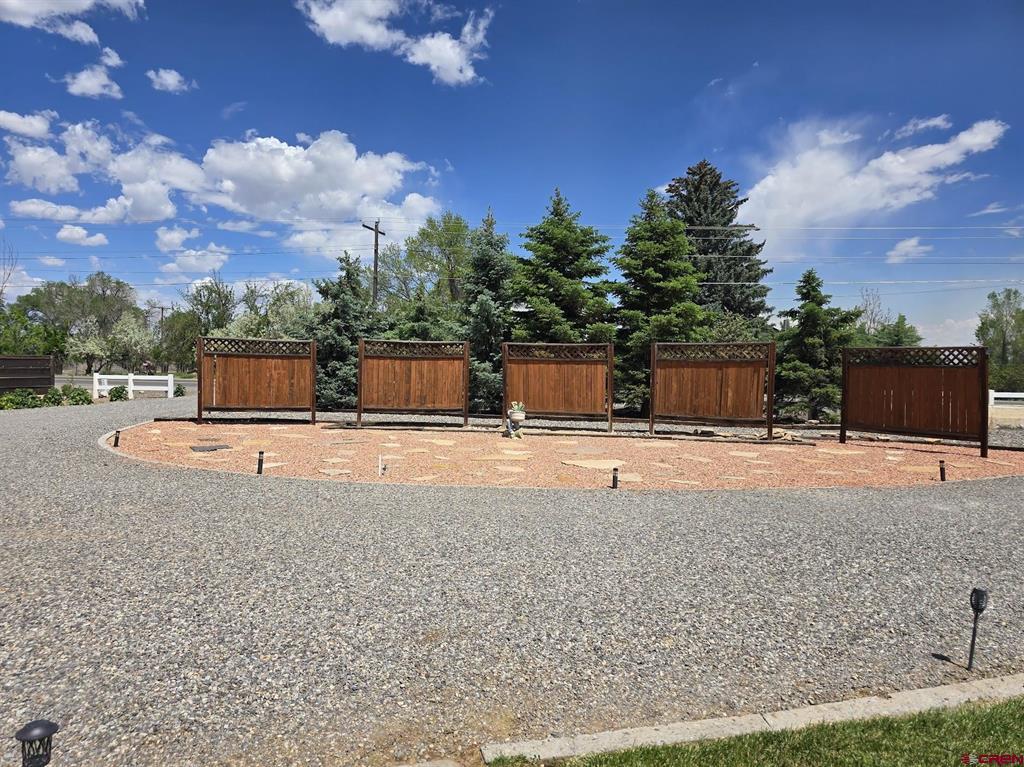 63046 Spring Creek Road Property Photo 11