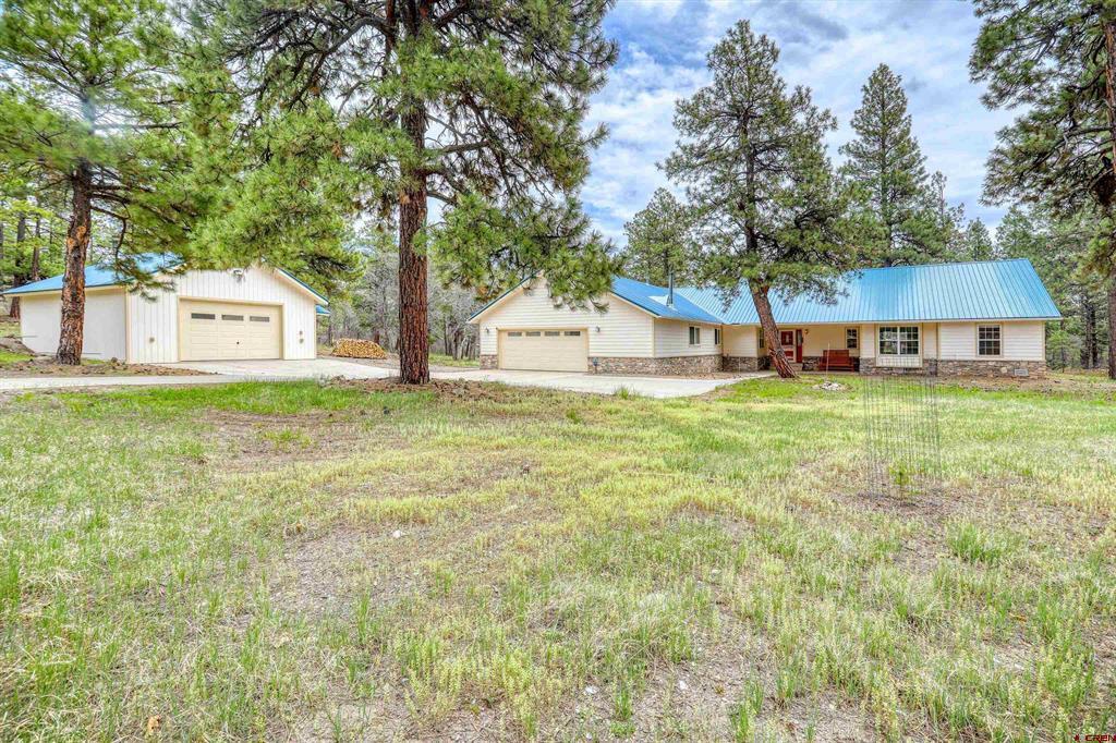 1160 Majestic Drive Property Photo 3