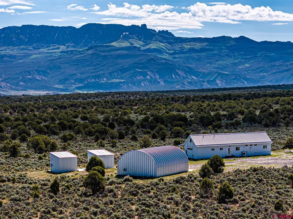 3530 Black Canyon Road Property Photo 3