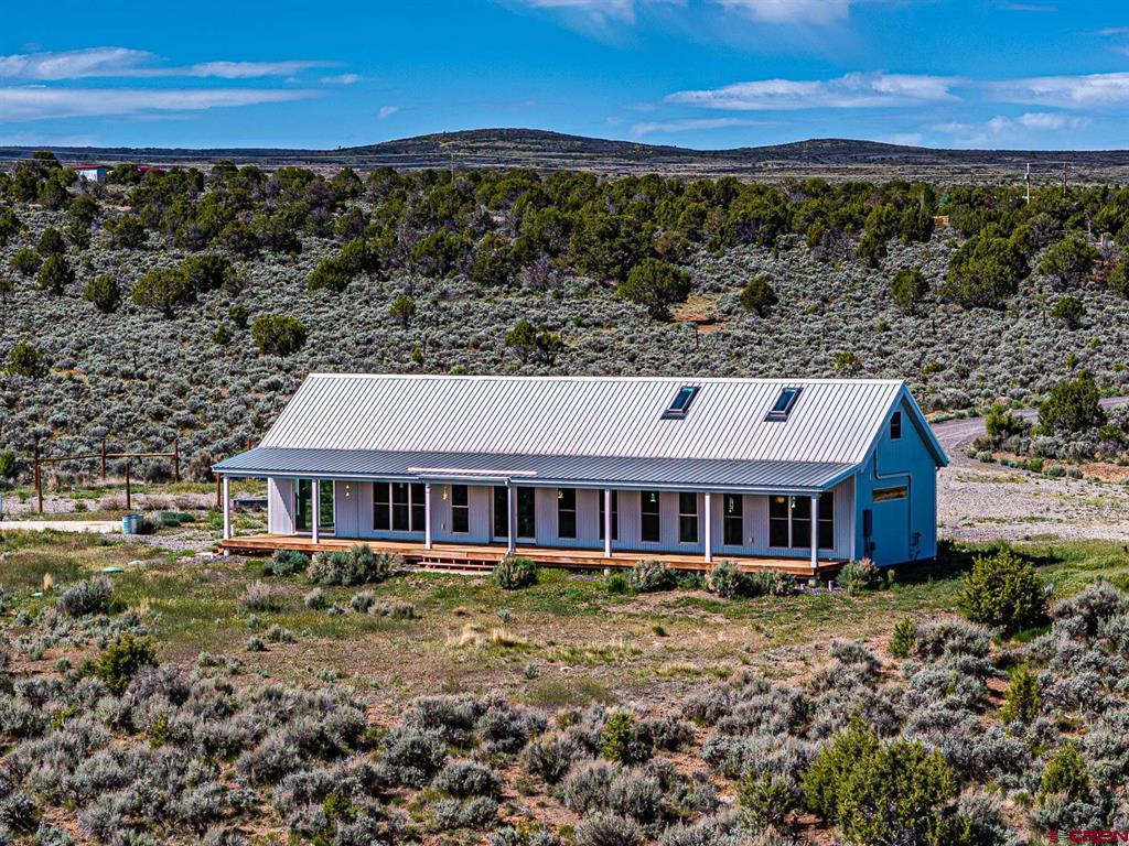 3530 Black Canyon Road Property Photo 6