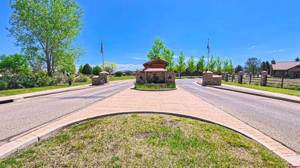 1101 Bluffs Boulevard Property Photo 11