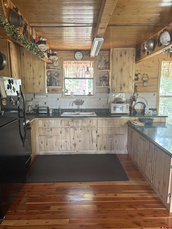 1113 Spring Street Property Photo 20