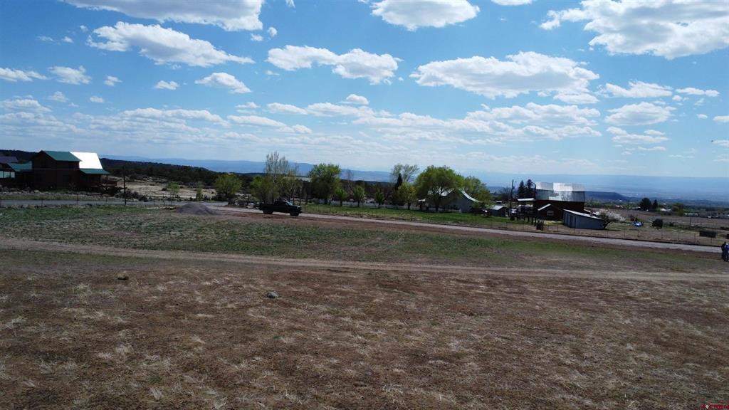 18371 2325 (lot 3) Road Property Photo 12