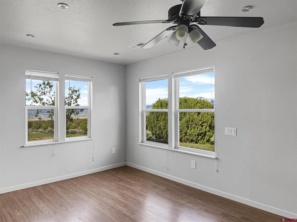 32310 B50 Road Property Photo 17