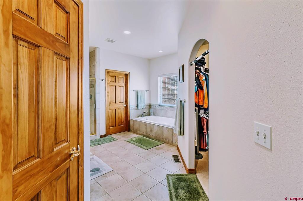 1510 Se Fairway Drive Property Photo 25