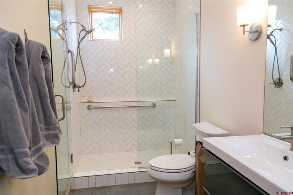227 Bee Mcclure Drive Property Photo 5