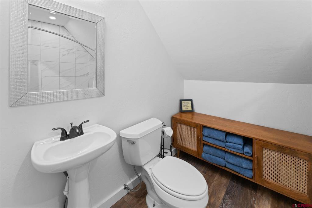 21 Elk Avenue Property Photo 20