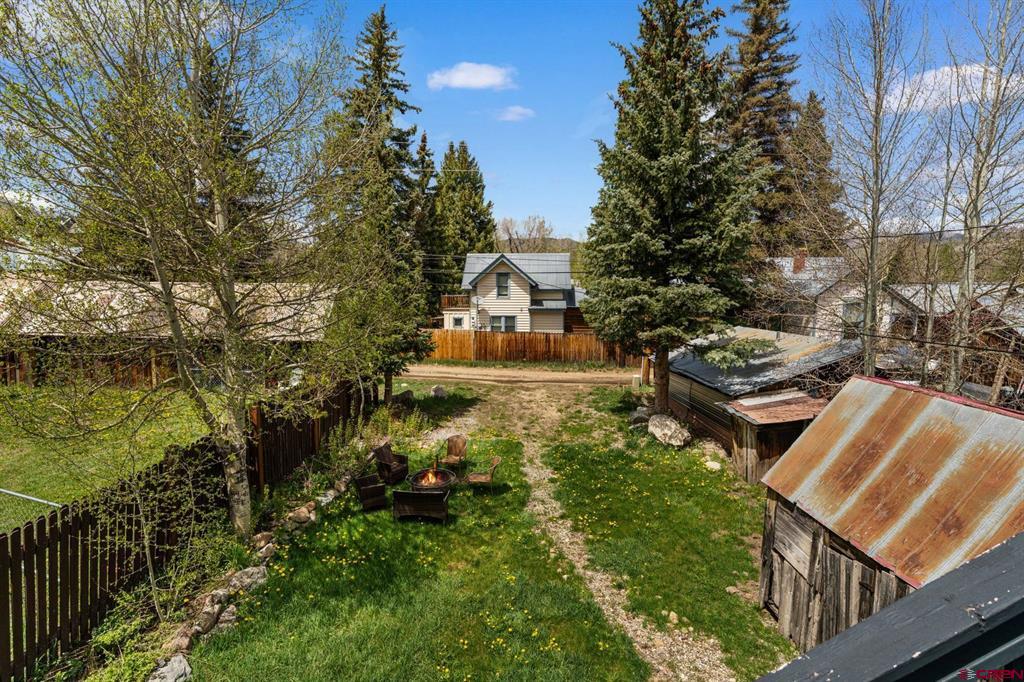 21 Elk Avenue Property Photo 28