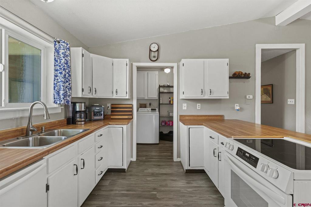 17182 Road 25 Property Photo 6