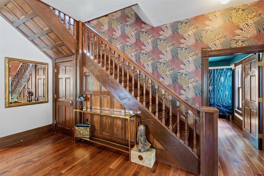 645 2nd Street Property Photo 14
