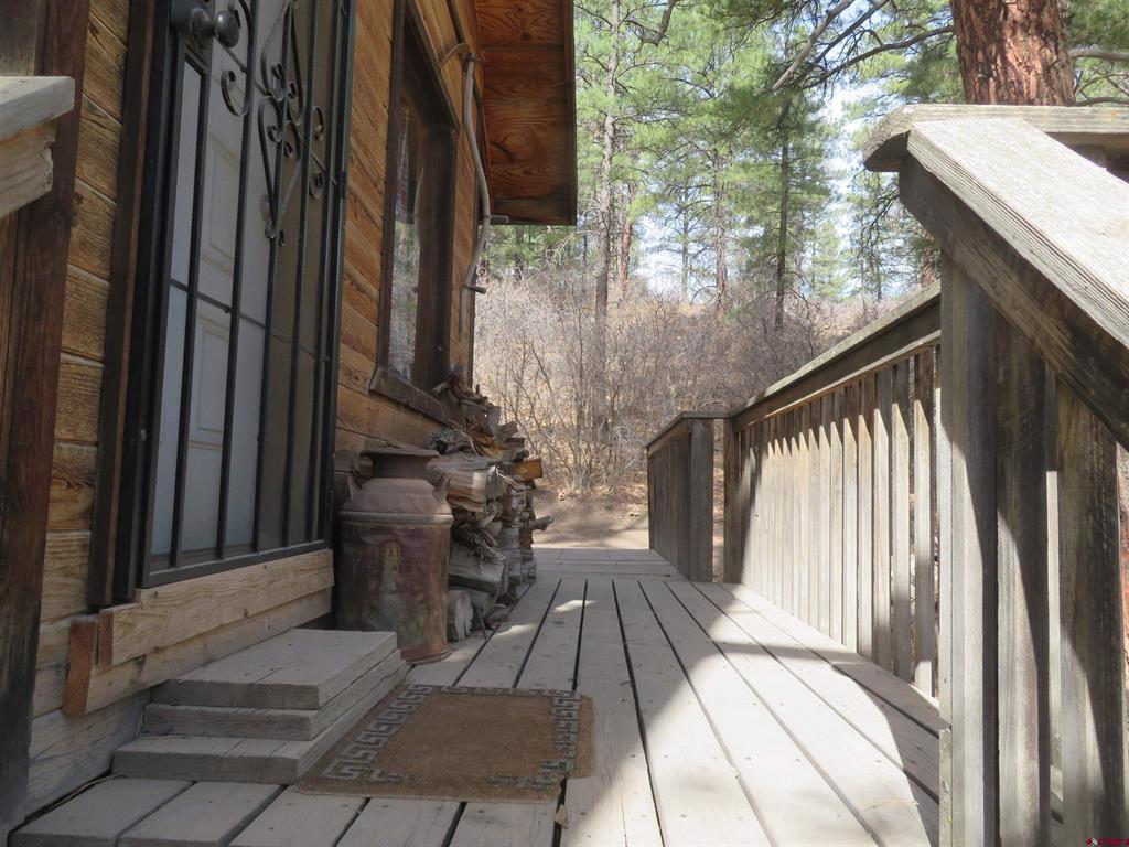 203 Evergreen Property Photo 6
