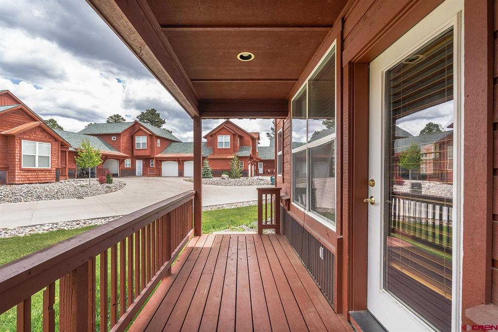 620 Lakeside Drive Property Photo 9