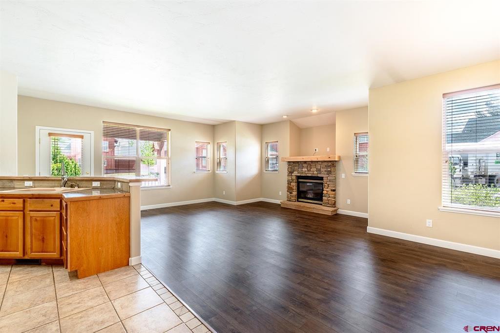 620 Lakeside Drive Property Photo 12