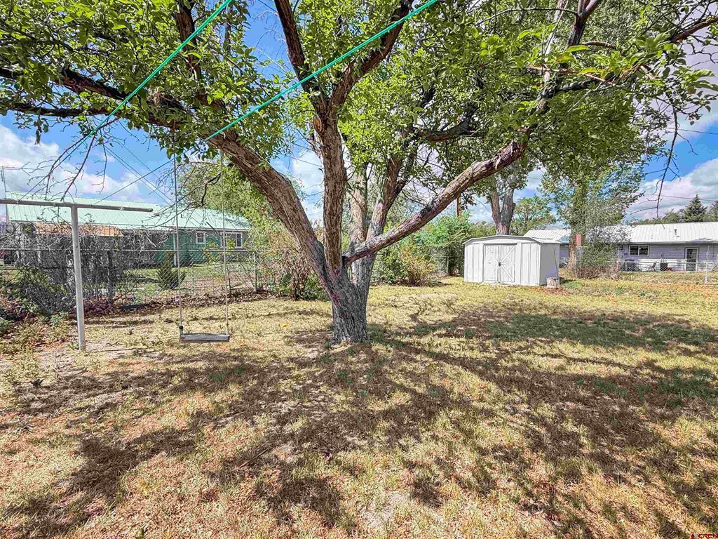 819 Brookside Drive Property Photo 23