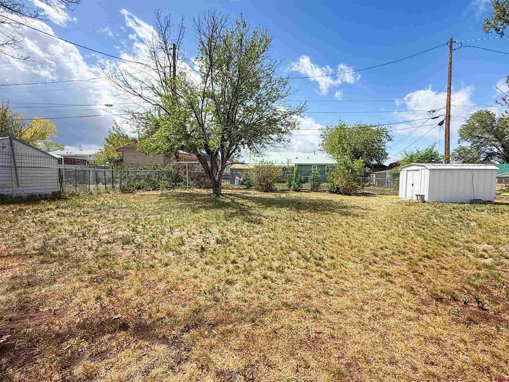 819 Brookside Drive Property Photo 26