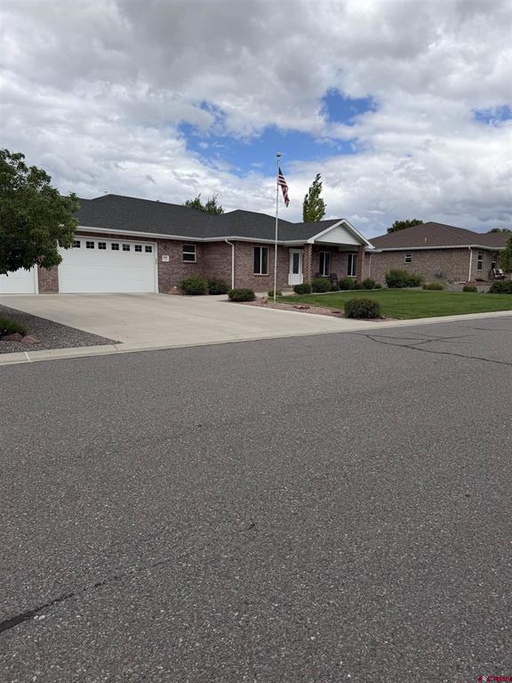 3109 Ivy Drive Property Photo 2