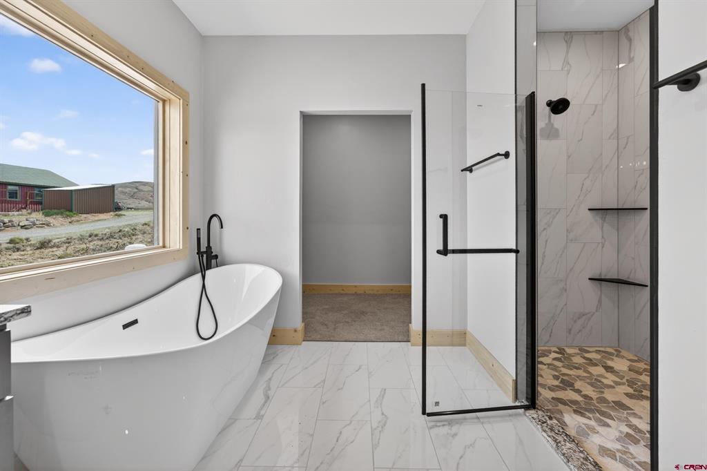400 Columbine Road Property Photo 33