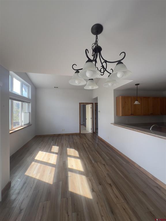 540 Redcliff Circle Property Photo 2