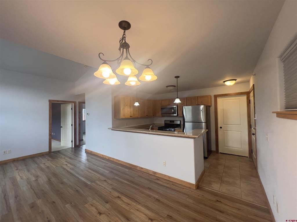 540 Redcliff Circle Property Photo 12