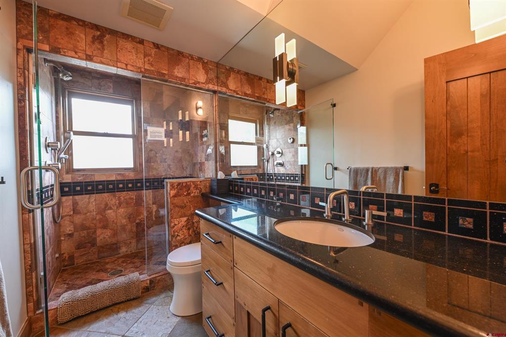 104 Whiterock Avenue Property Photo 18