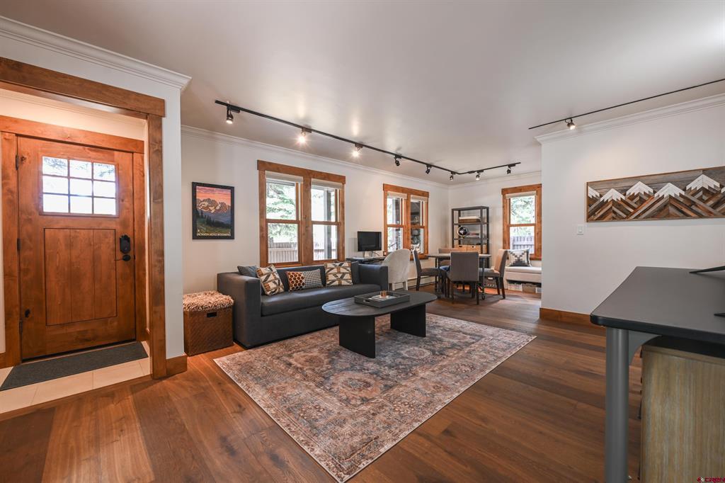 104 Whiterock Avenue Property Photo 31