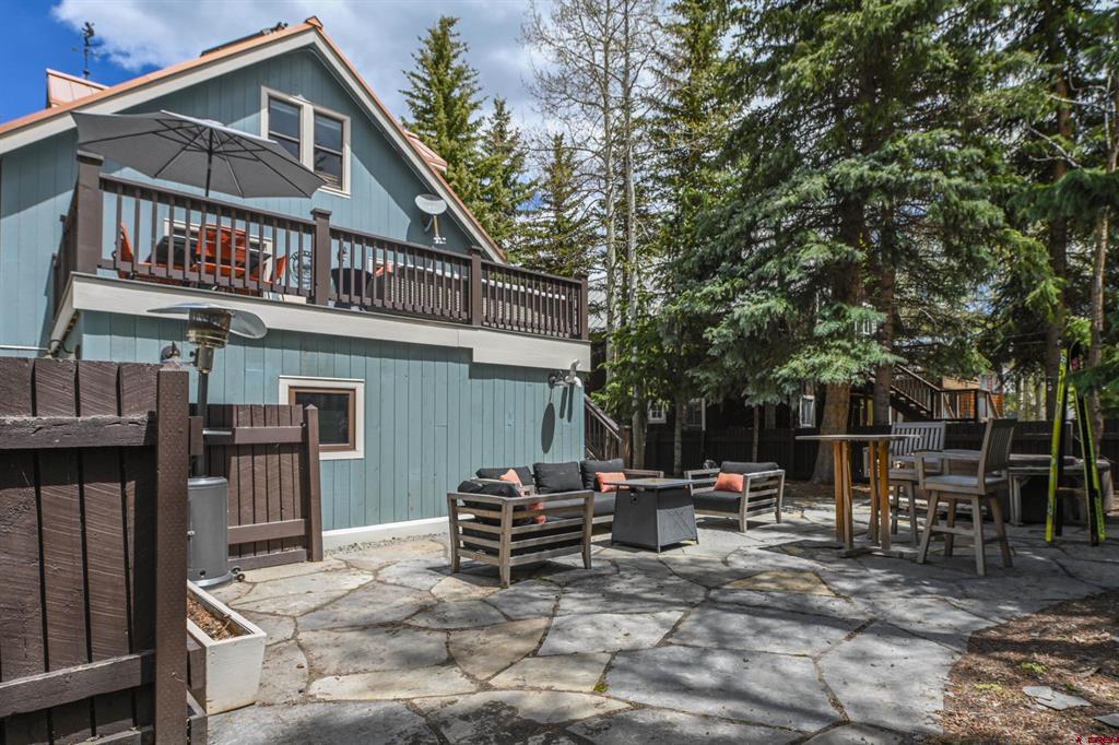 104 Whiterock Avenue Property Photo 38