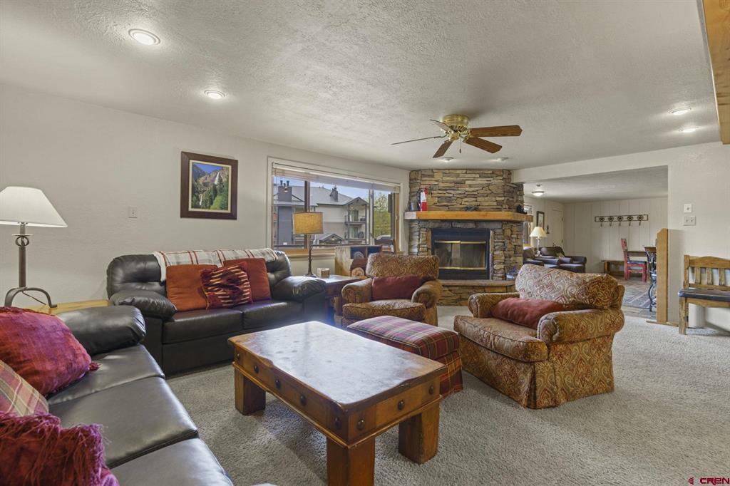 400 Sheol Street Property Photo 5