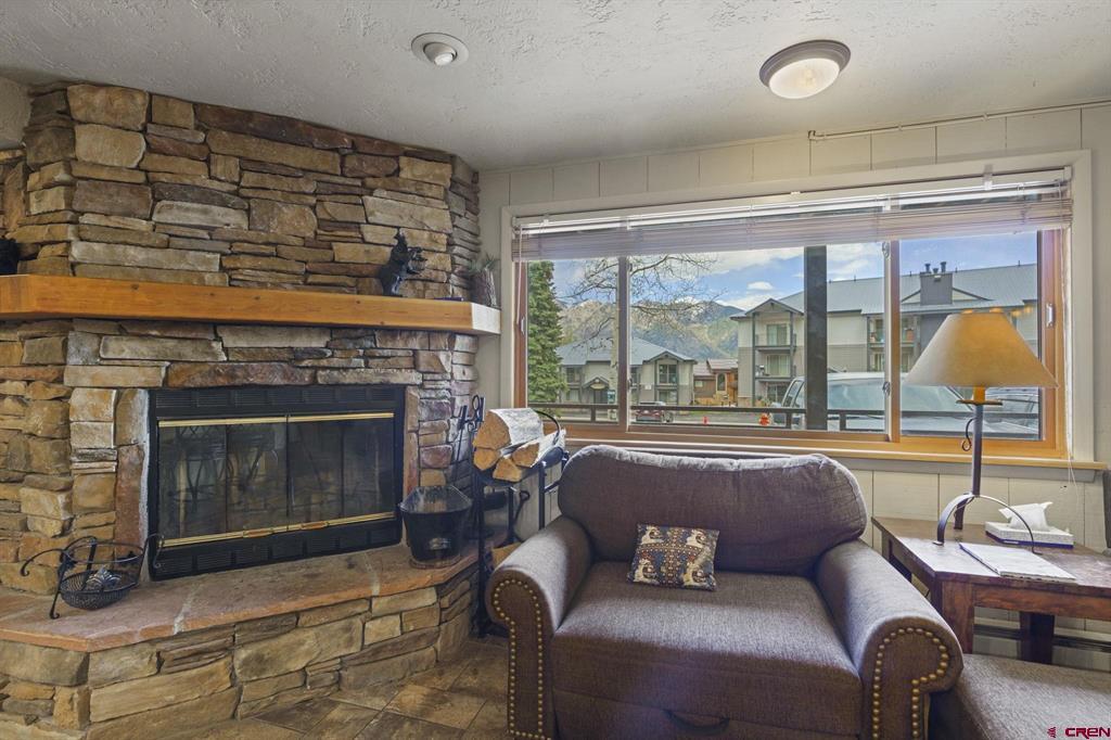 400 Sheol Street Property Photo 6