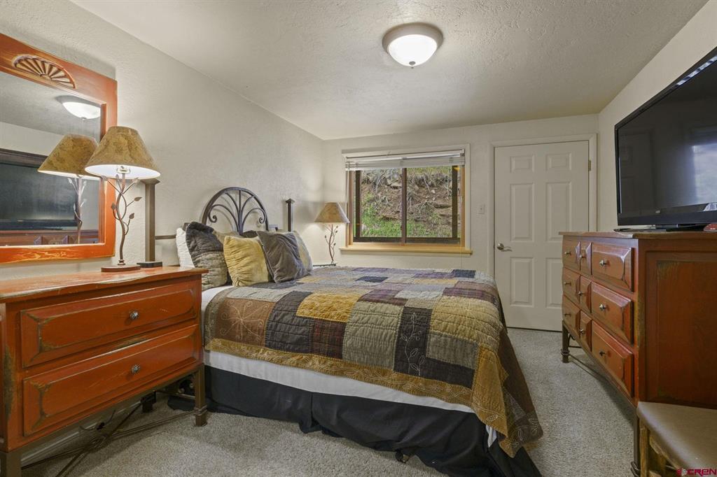 400 Sheol Street Property Photo 15