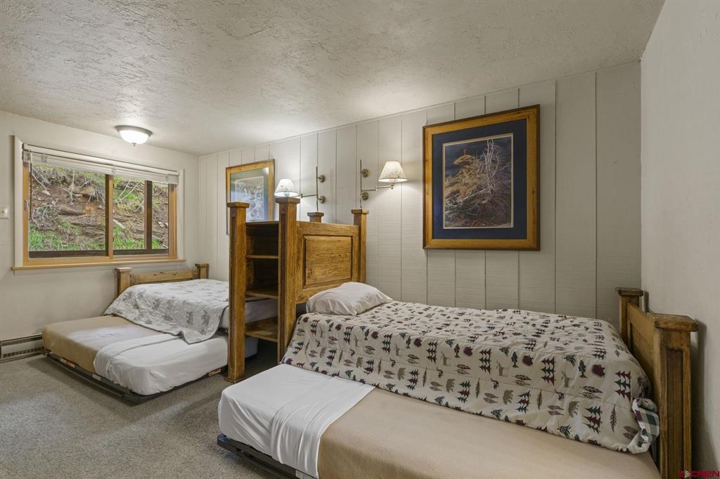 400 Sheol Street Property Photo 16