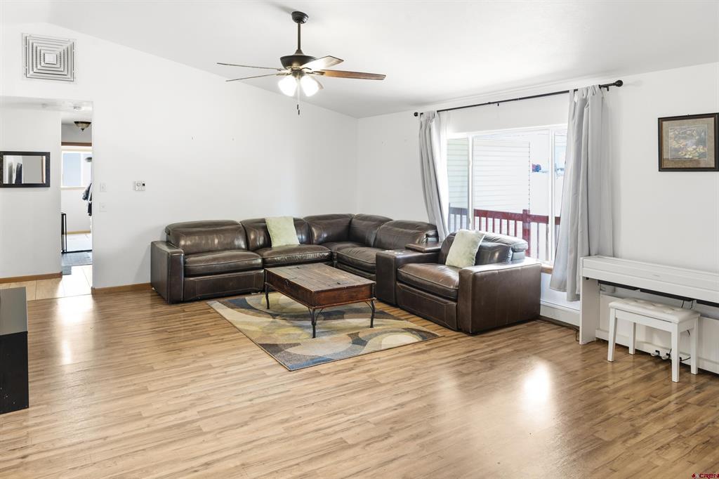 8902 6085 Road Property Photo 7