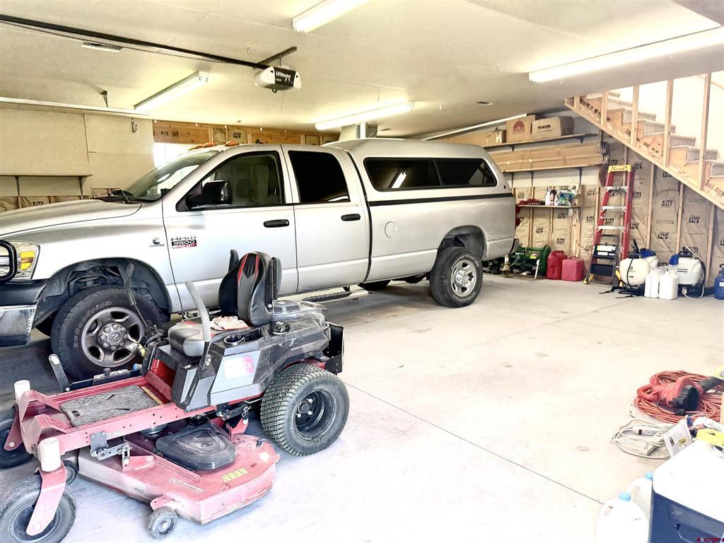 498 1775 Court Property Photo 41