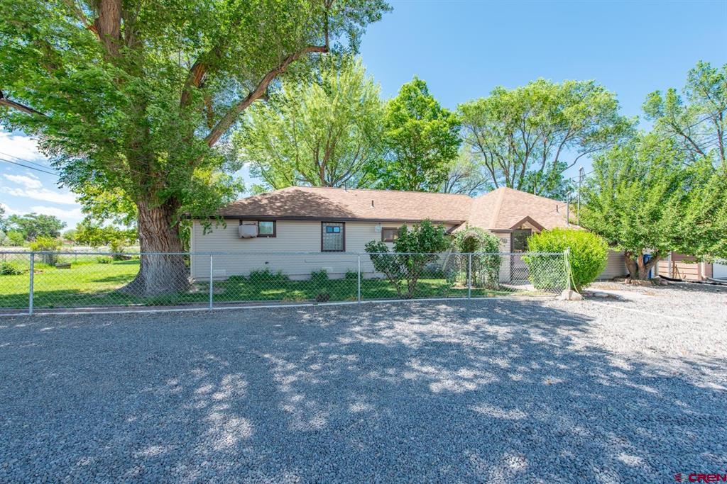 2133 6450 Road Property Photo 2