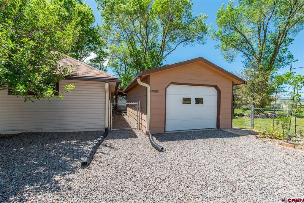 2133 6450 Road Property Photo 3