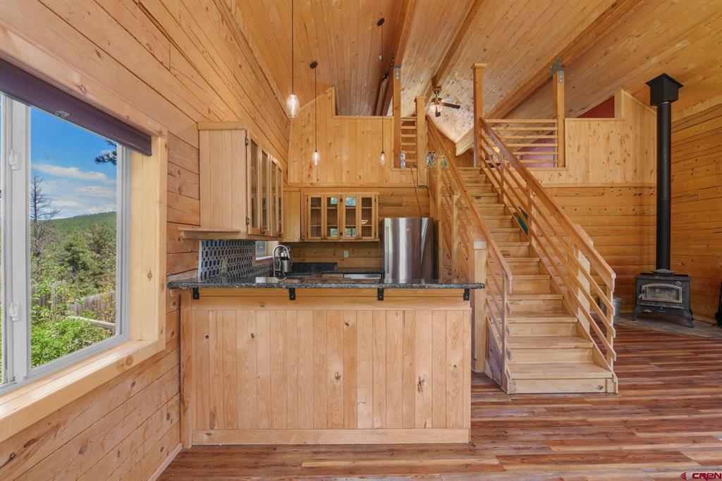 684 Alpine Forest Drive Property Photo 12