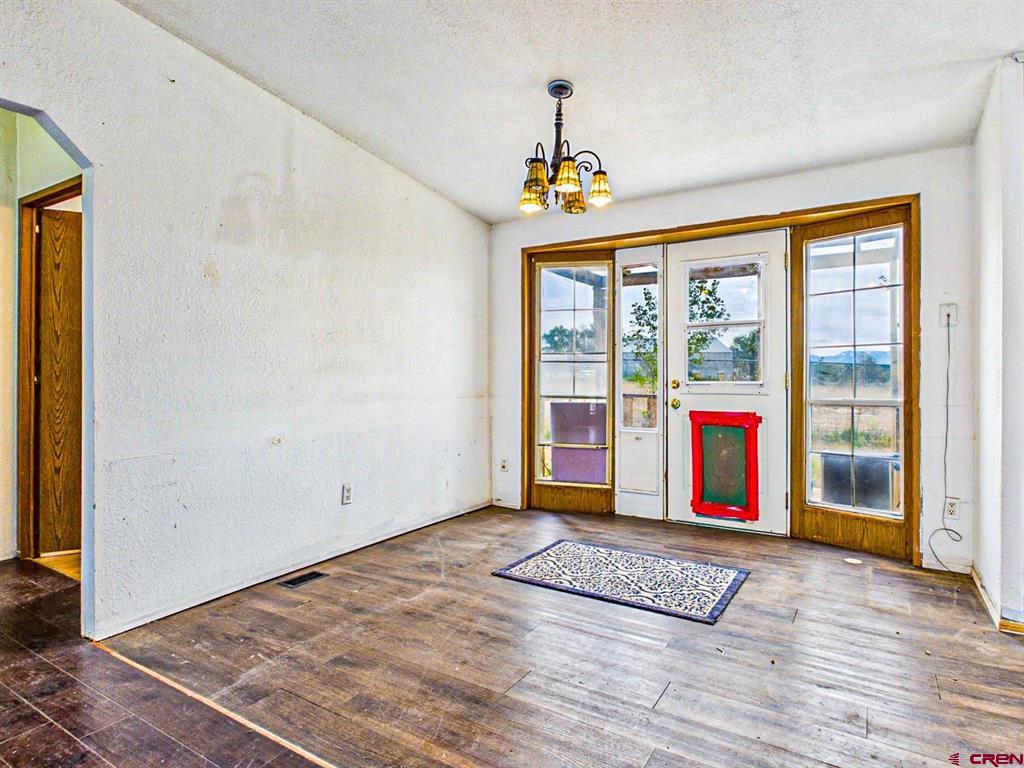 15484 Peach Road Property Photo 10