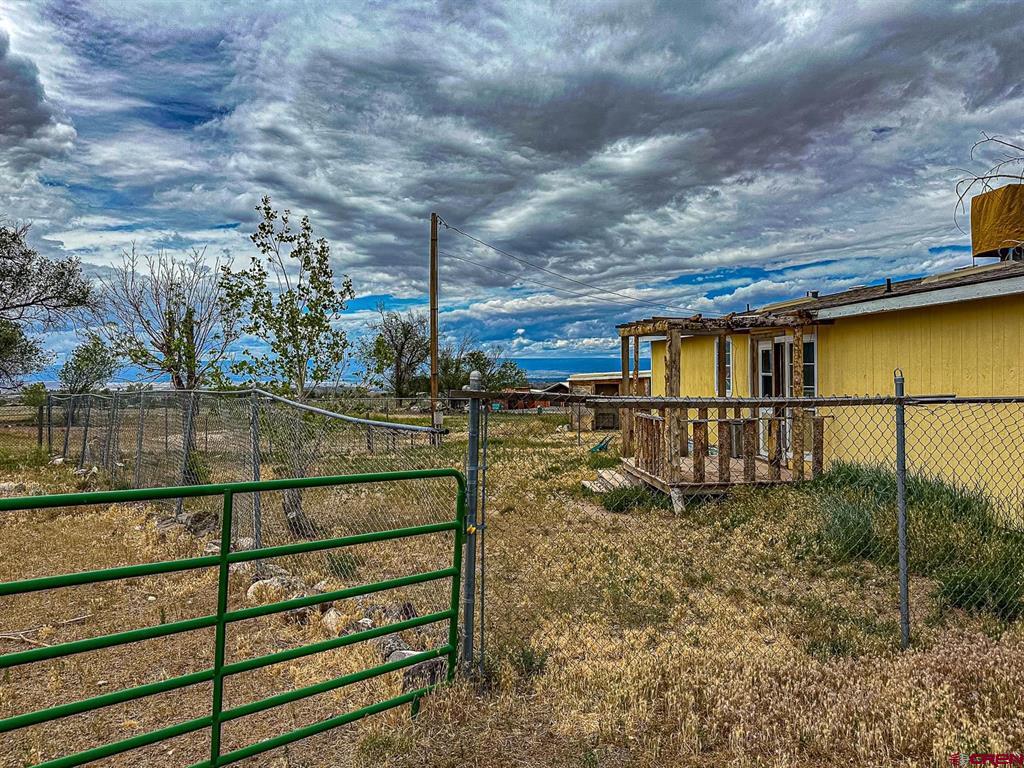 15484 Peach Road Property Photo 23